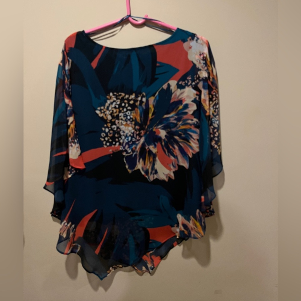 Ladies blouse - Picture 4 of 8